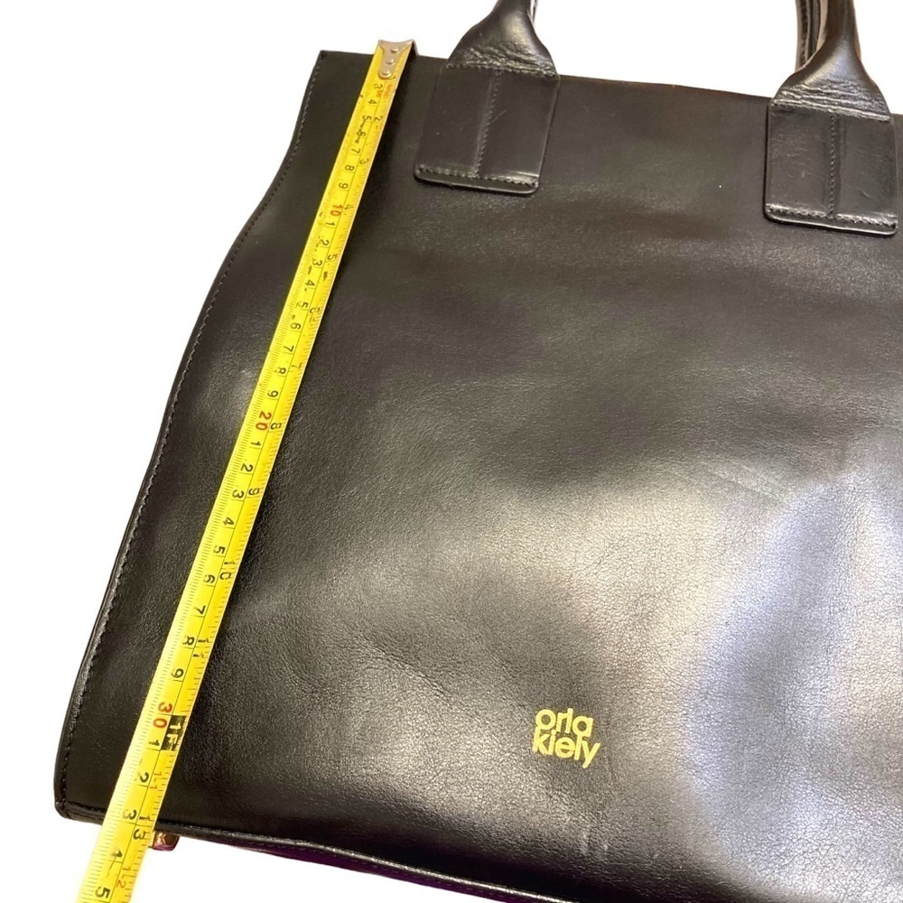 Orla kiely beautiful black leather embossed logo tote bag - Picture 6 of 7